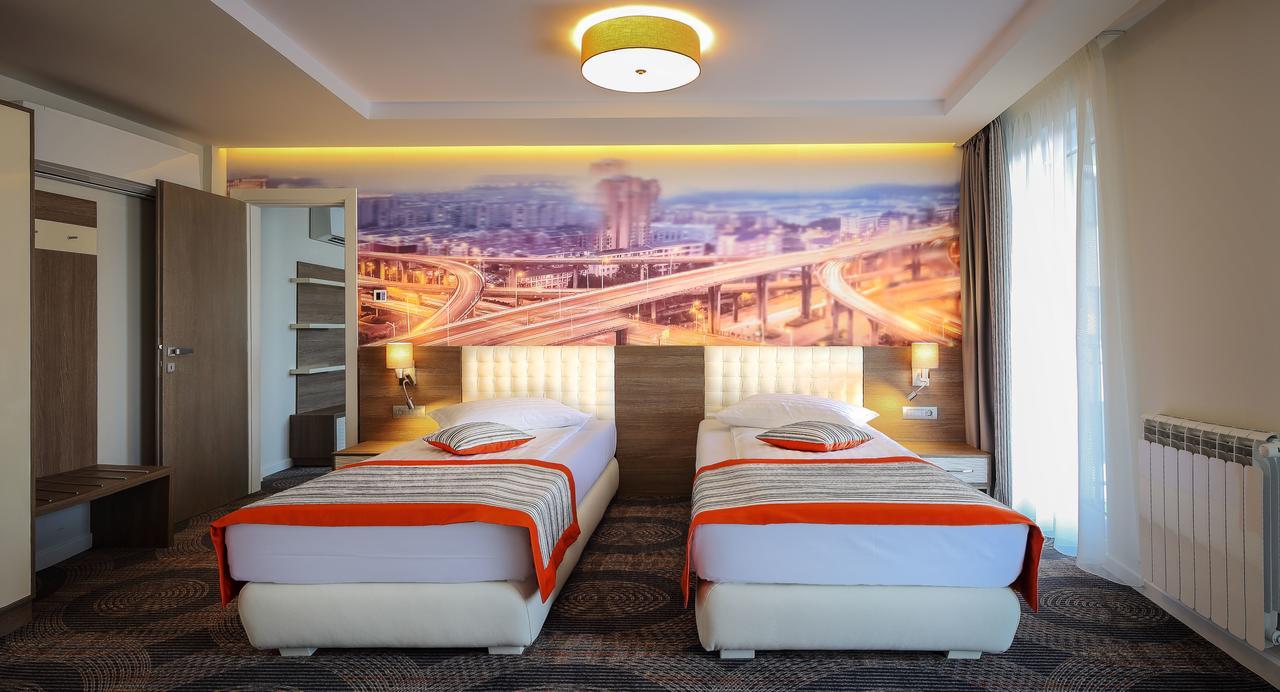 Plaza35 Aparthotel Sibiu Exterior photo